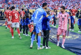 Golmani blistali i "pokvarili" spektakl na otvaranju SP, Mesiju i drugovima bod protiv Al Ahlija